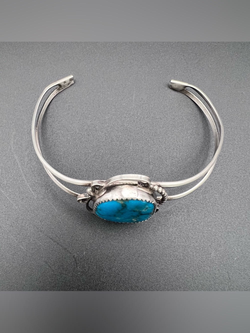 Native American Turquoise Cuff - Picture 3 of 8